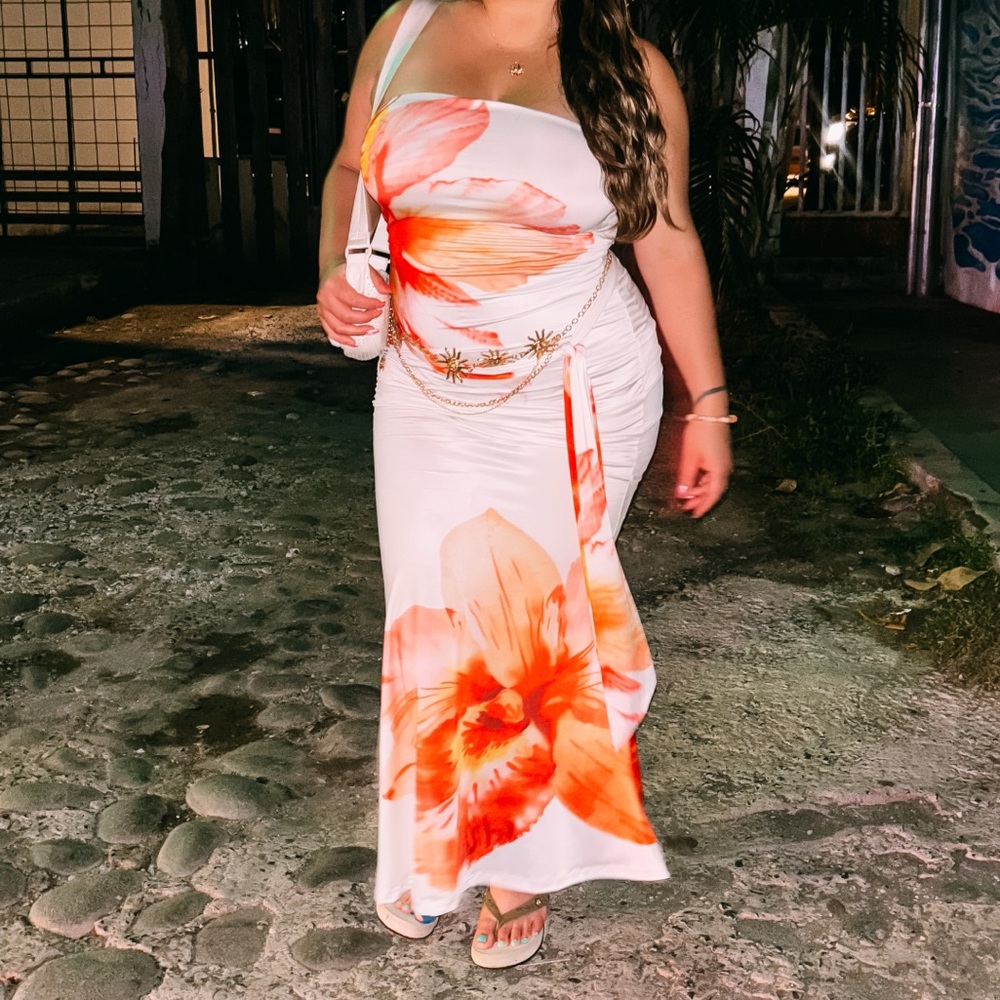 Tropical Floral Strapless Maxi Dress